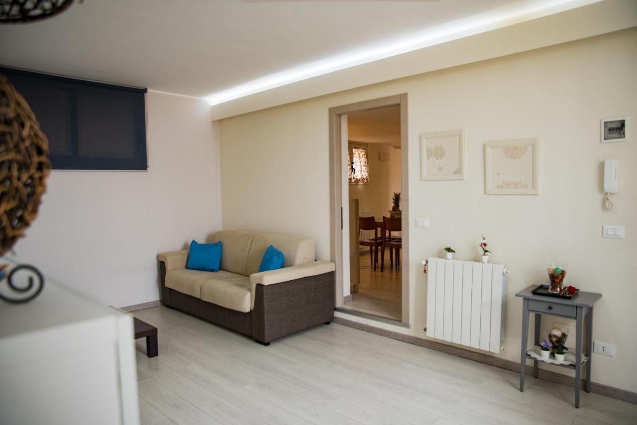 Alessia Apartment Panoramic View Catane Extérieur photo